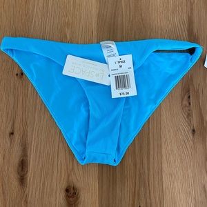 L*Space Camacho bottom in Aqua size medium BNWT